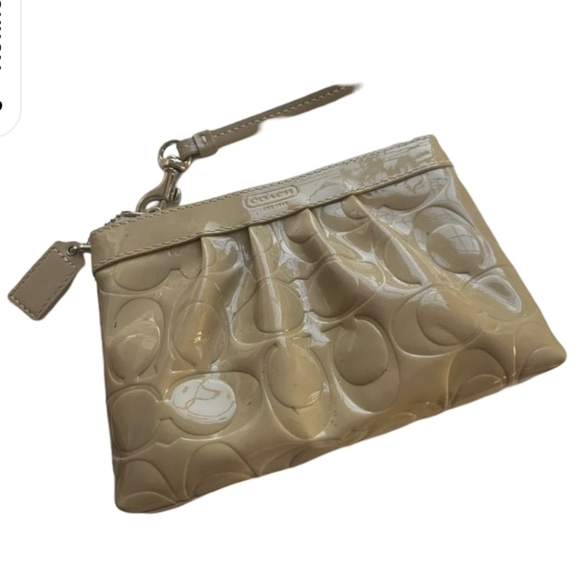 Coach Wristlet - Patent Leather/Signature C - Tan Color - Picture 6 of 10